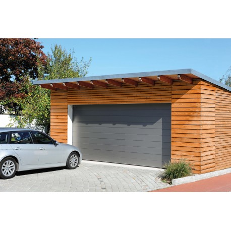 Porte de garage sectionnelle en acier avec rainures